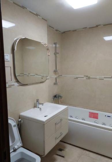 Apartament 4Camere,Uniri,Metrou,et.2/8,DECOMANDAT,2 bai,2 balcoane,mobilat