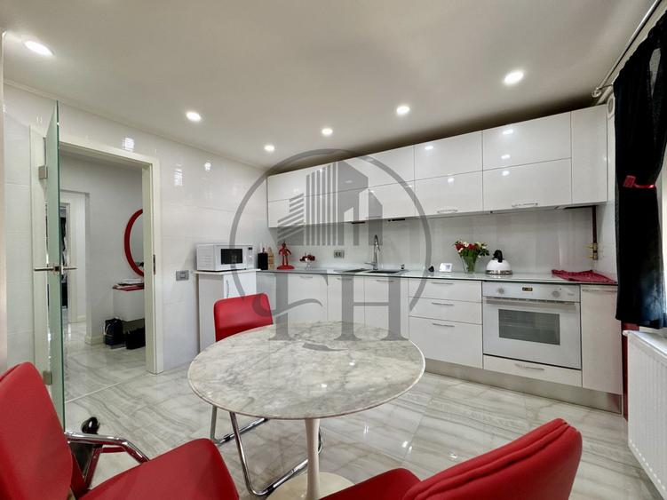 Apartament 4 camere de vanzare Agigea, Constanta