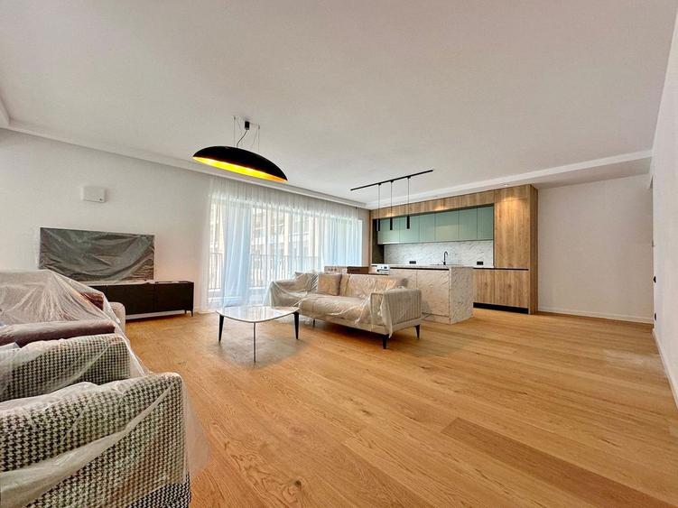 Apartament spatios inchiriere – Centru Brașov, vedere directă spre Tâmpa