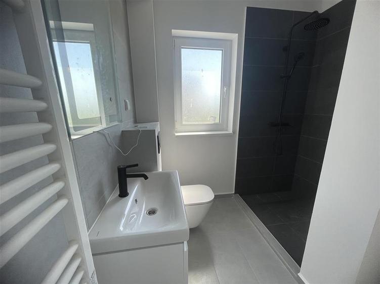 Penthouse 4 camere cu terasa de 102 mp pe Doamna Stanca