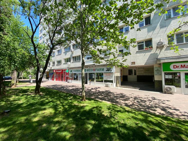 Ozana, oportunitate investiție, spațiu comercial de vânzare