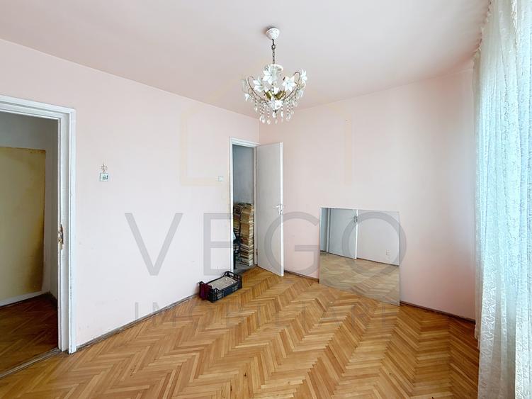 Apartament cu 4 camere decomandate la 2395 eur/mp in Manastur