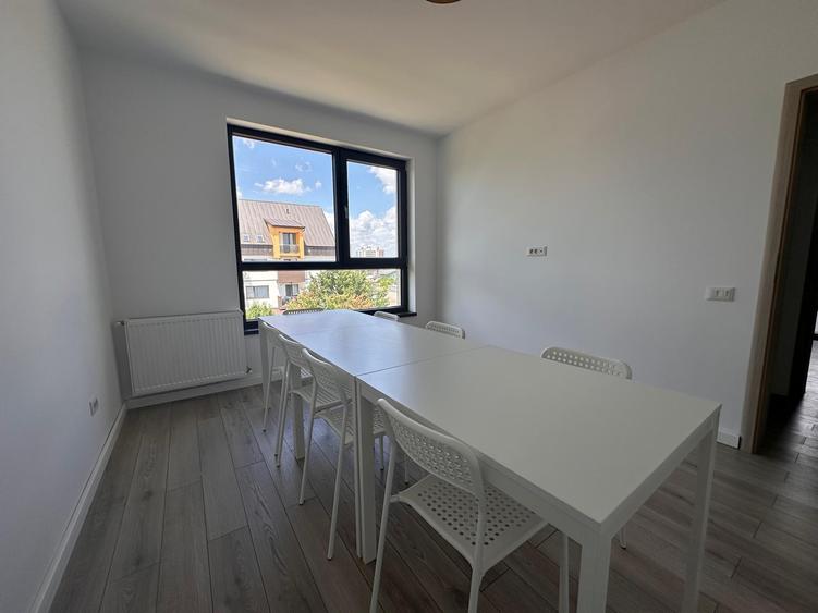 Apartament spațios cu 4 camere, dispus pe două niveluri, în Cartierul Latin