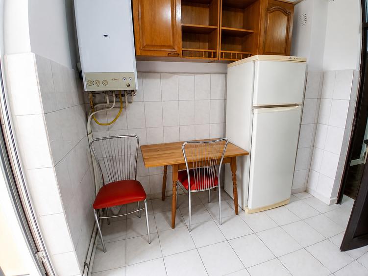 Apartament 3 camere de inchiriat zona Nicolina