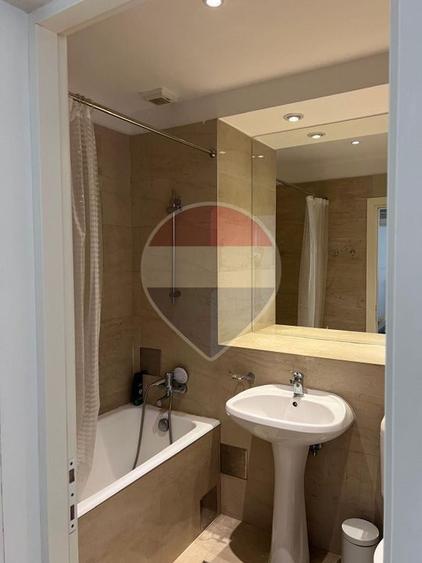 INCHIRIERE Apartament cu 3 camere in zona Nordului