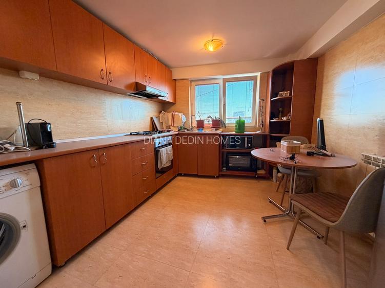Apartament 2 camere de inchiriat + terasa 40 mp