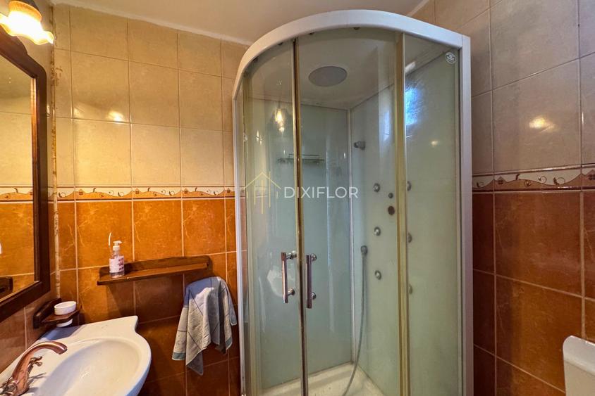 Casă rustică din lemn cu teren generos | Tofalău