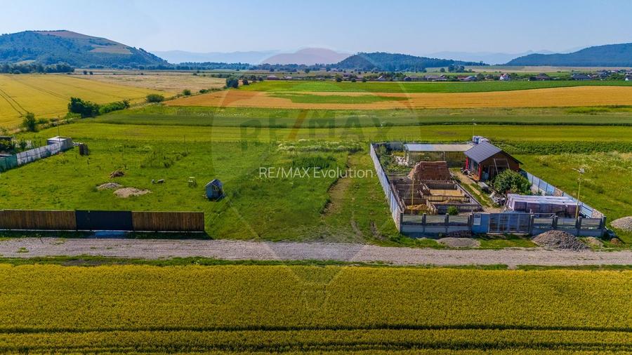 Teren intravilan cu CU-BOD- ZONA CISMASU- 1,020mp / Strada Iasomiei - 8