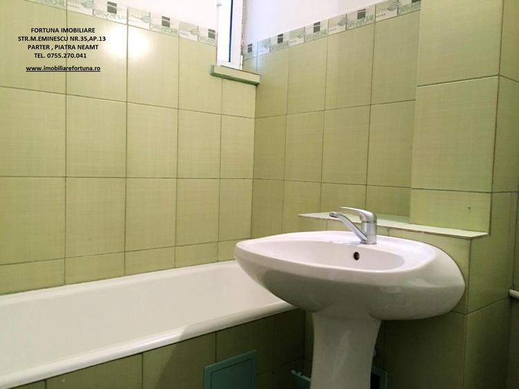 Apartament 3 camere, cu boxa, zona BCR