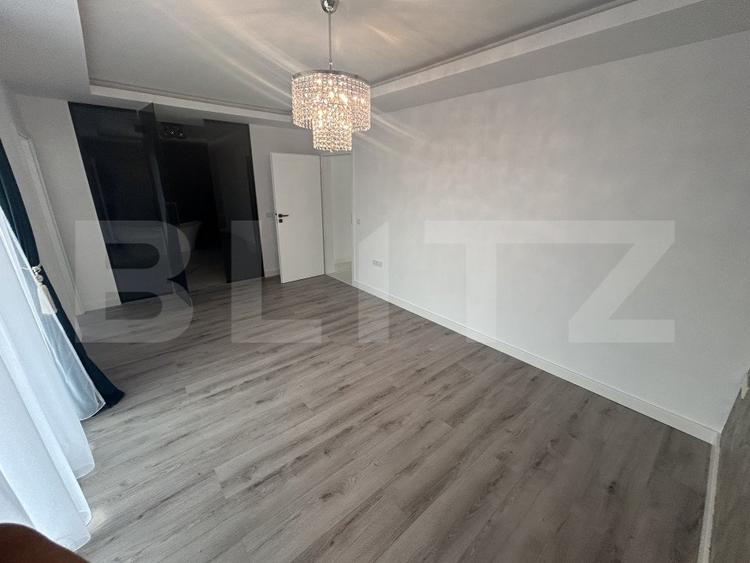 Penthouse superb de 200 mp, cu terasa de 40 mp, zona Nufarul