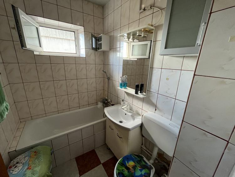 Ocazie! Apartament 2 camere, mobilat, utilat, gaze, zona Abator, 78.000 Euro!