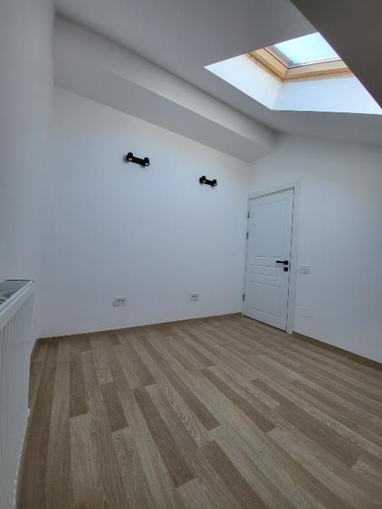 3 CAM. CENTRAL, NOU, 650€, termen lung