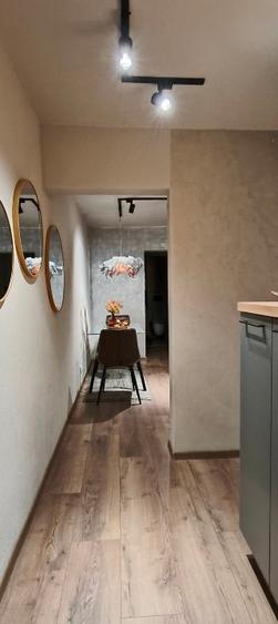 Apartament 3 camere, Calea Romanilor, complet renovat , utilat și mobilat