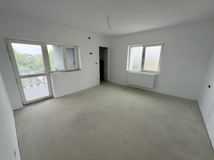 Duplex 4 camere | 150 MP | Zona Barabant |