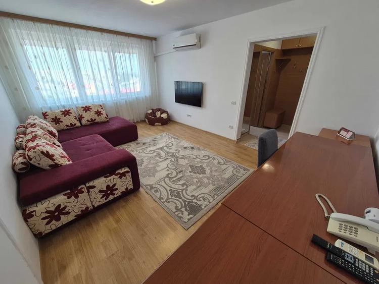 Apartament 2 camere, semidecomandat, 48 mp, centrala proprie, ac, Tomis 2