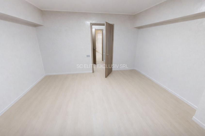 CAPITOL - B-dul. Mamaia - Apartament cu 4 camere si terasa de 80 mp. - 9