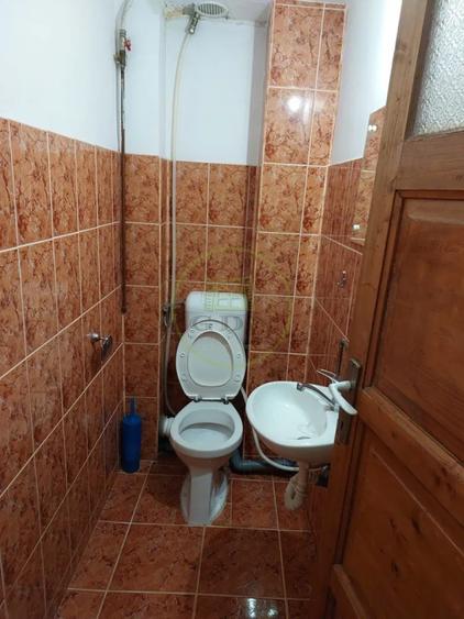 Confort și spațiu – Casă de închiriat cu 3 dormitoare și curte