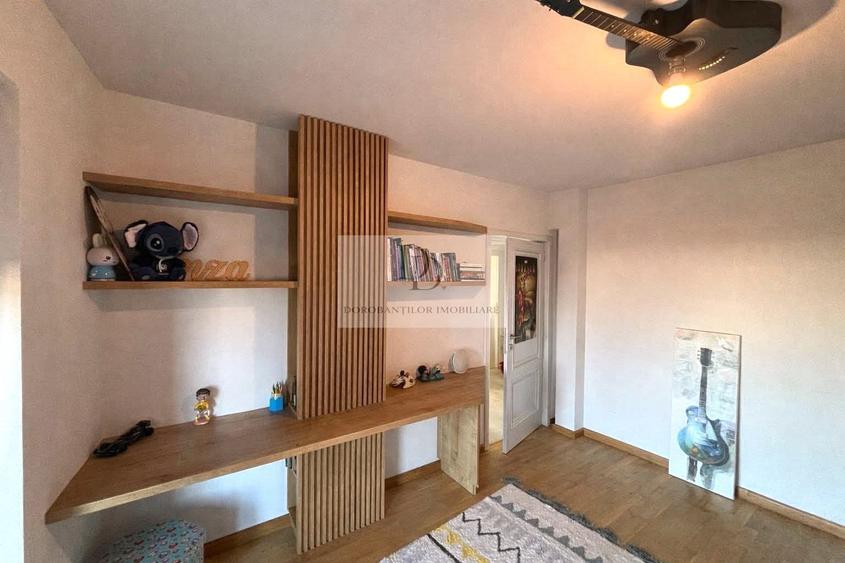 Apartament deosebit cu 4 camere | Terasă spectaculoasă | Bună Ziua
