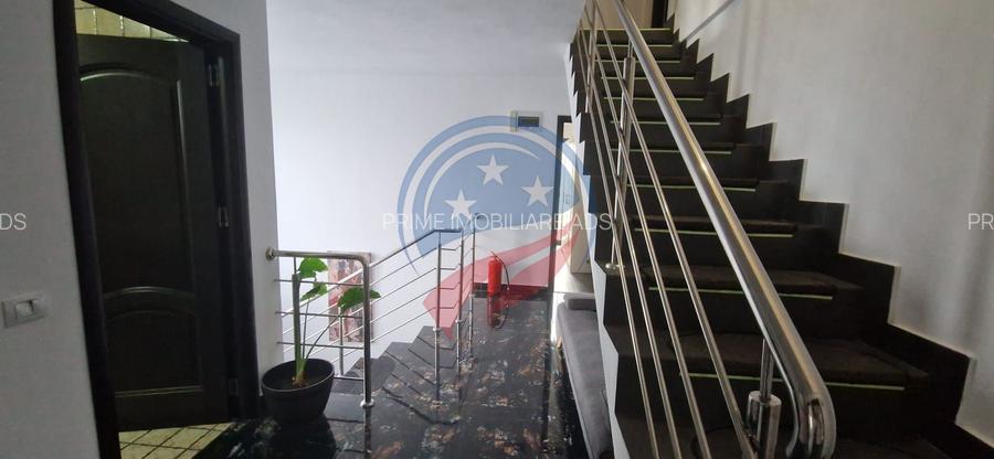 Pensiune 3 stele de vânzare în Călimănești - 8 camere + 2 A-Frame - Teren 5.574 - 17