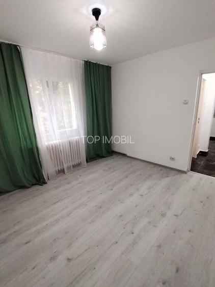 Apartament 3 Camere Decomandat - Tatarasi - 6