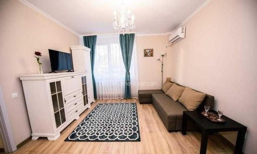 APARTAMENT 2 CAMERE SEMIDECOMANDAT CONFORT 1 ZONA CENTRU