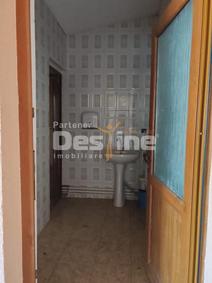 Spatiu comercial Sat Otetoaia, comuna Lunca Banului, Husi, Vaslui