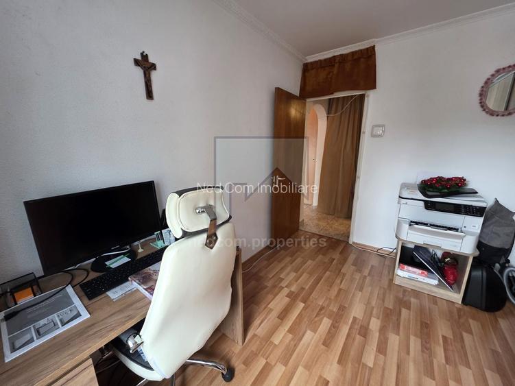 Vanzare apartament 3 camere Rahova - Barca - 4