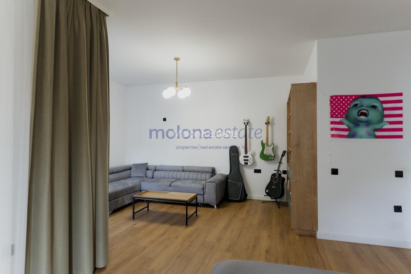 Proprietate rezidențială, cu două apartamente private, în Andrei Muresanu - 8