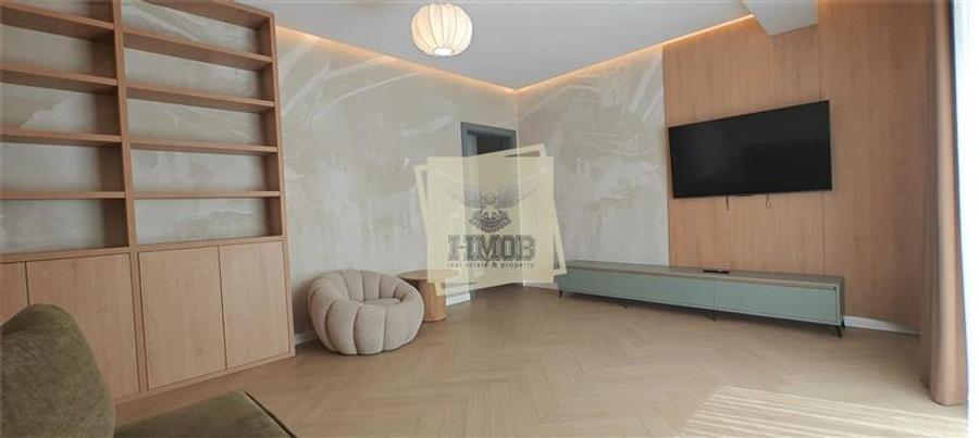 Penthouse cu 3 camere 3 bai si terasa 88 mp in zona Lazaret