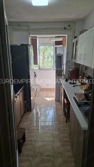 Apartament cu 2 camere decomandat, confort 0, zona KM 4-5 - 4