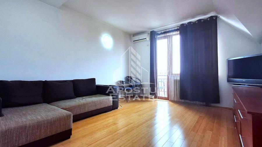 Apartament 2 camere decomandat la mansarda