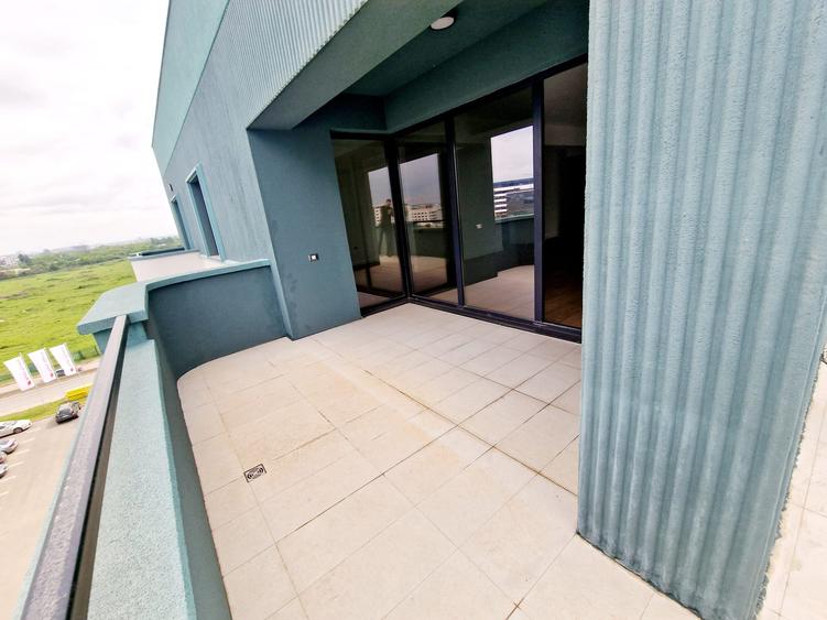 Penthouse cu 4 camere, 416mp inclus terasa , la 200 m de rond Pipera