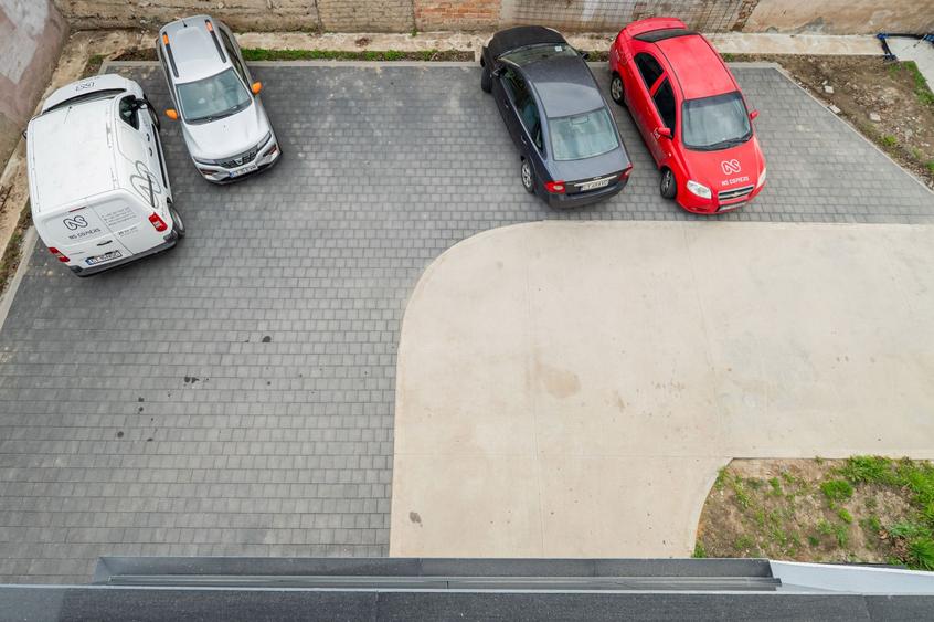 Cladire premium, etaj 2 | 150 mpu + terase 57 mp | 3 locuri parcare