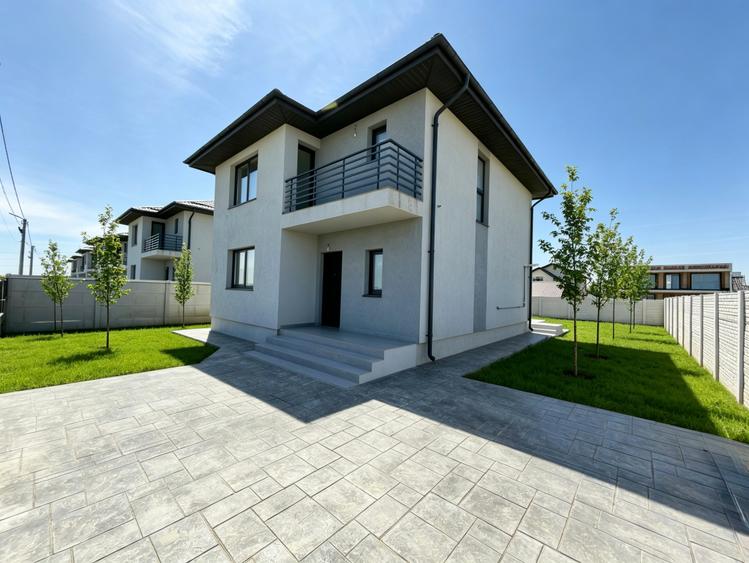 Casă de vânzare individuală nouă | 4 Camere | 450 mp | Berceni, Ilfov | La Cheie