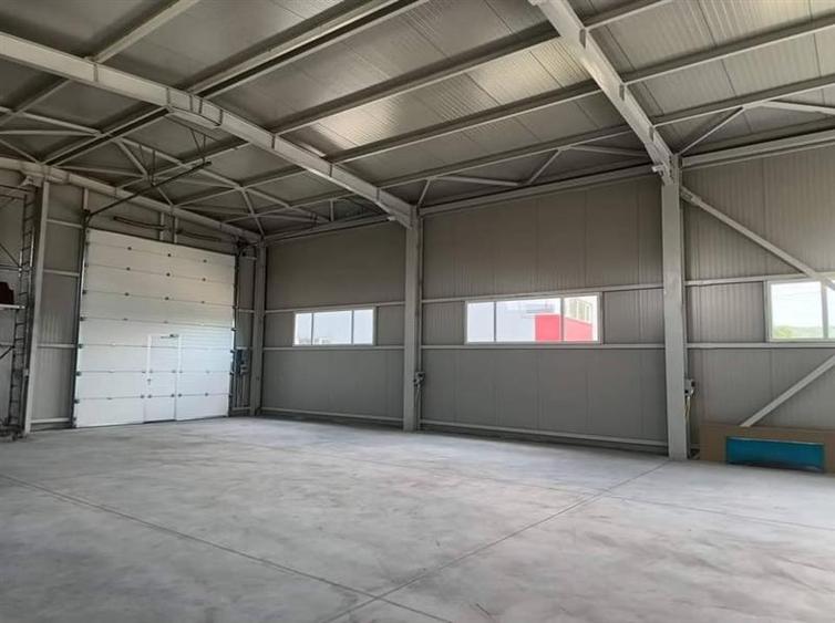 HALA MODERNA 400 MP + SHOWROOM BIROURI | TEREN 2.500 MP | ACCES TIR | LANGA DN71