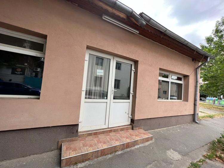 Spatiu comercial intre zona Vitan Mall - Nerva Traian