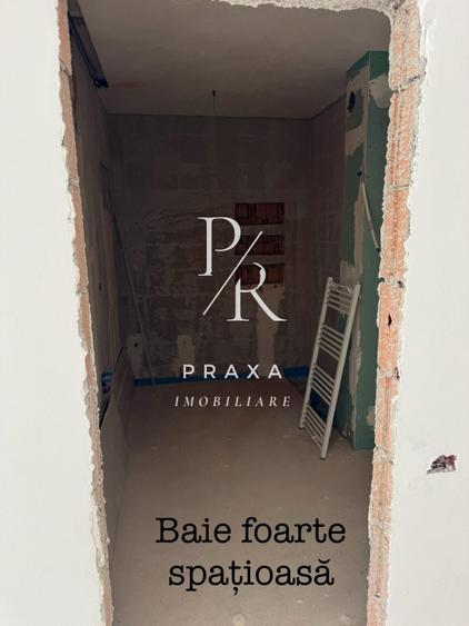 Apartament de vanzare 3 camere, 2 bai, parcare, etaj intermediar, zona Terra!