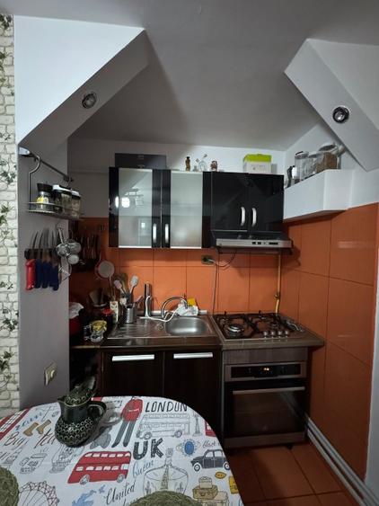 Apartament decomandat 4 camere