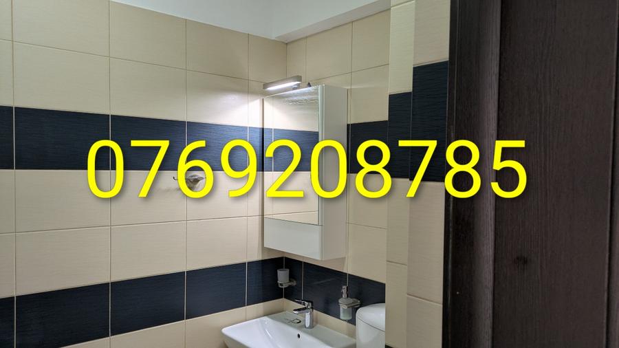 Vând apartament 2 camere, pozitionare excelenta.