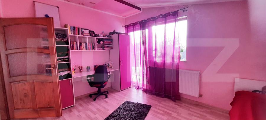 Casa de vanzare, 202 mp, zona Micro 17