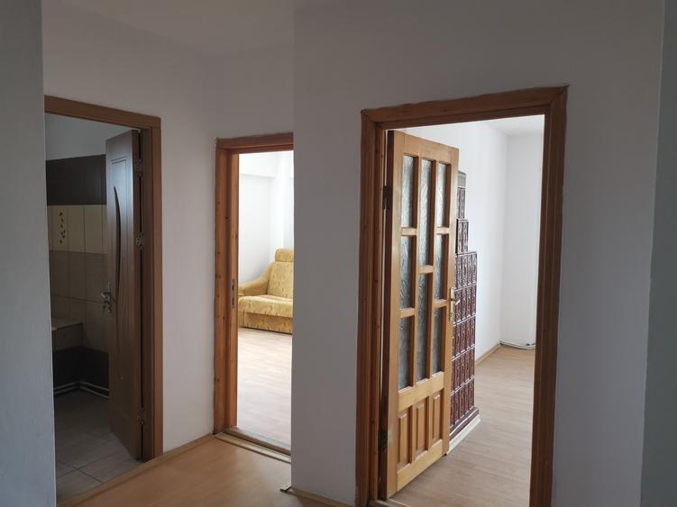 Apartament 3 camere decomandat