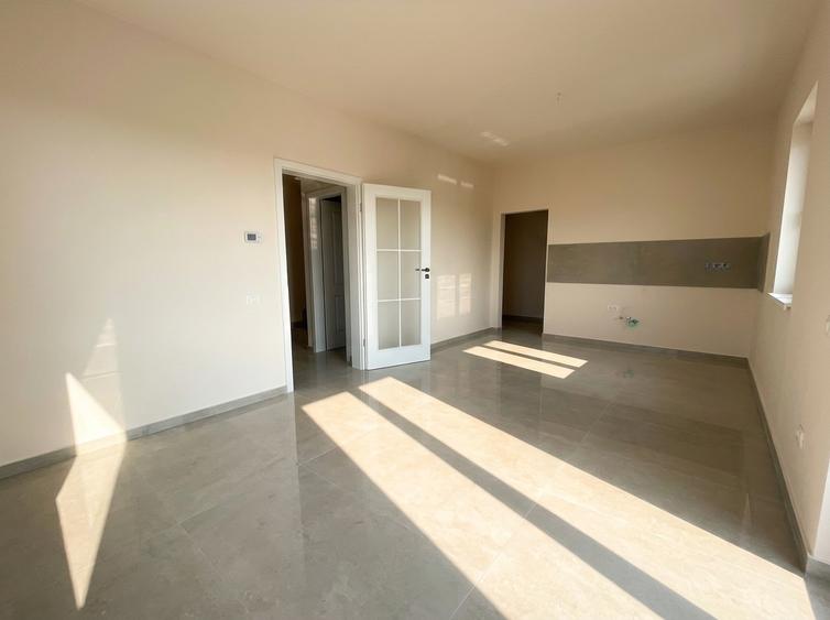 Casa individuala, 4 camere, Mansarda, Scoala, Comision 0%
