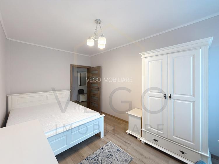 2 separate bedrooms + living room close to Platinia Shopping Center - 10