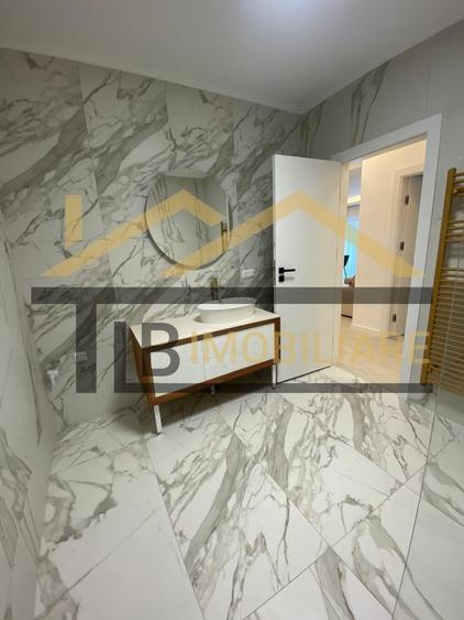 Apartament de 3 camere, lux, parcare, 75mp, zona Centrala