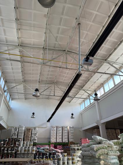 Spatiu Comercial 1000 m2 ,Str Zizinului