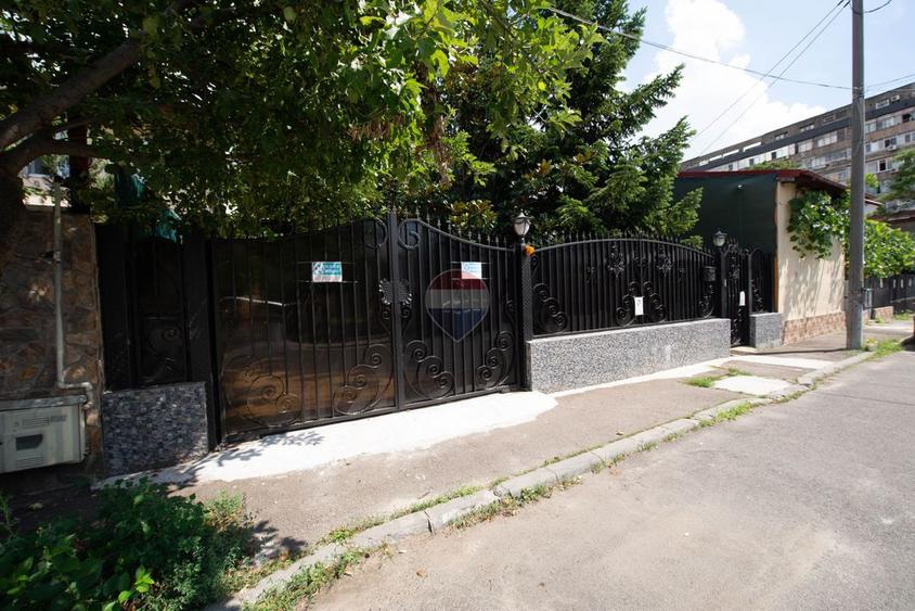 Apartament cu 4 camere, 117mp de vanzare, terasa 25mp, în zona Grivita