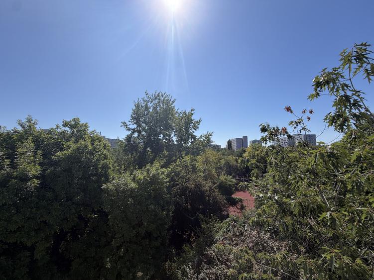 Apartament 2 Camere cu Vedere în Parcul Titanii +boxa la subsol