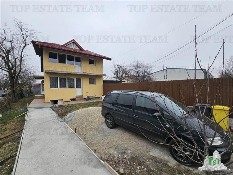 Vila regie proprie 5 camere+crama centru Domnesti