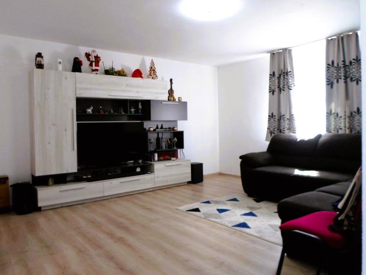 Vanzare casa in Strejnicu, la 3 km de Ploiesti