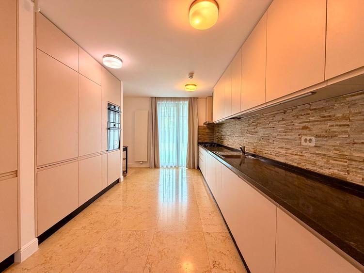 Modern villa | Oxford Gardens complex | Pipera area - American School